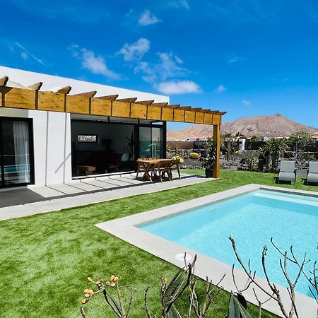 Bungalow + Piscina Independiente ลาโอลีวา ภายนอก รูปภาพ
